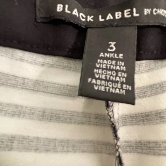 Chico’s Black Label Ankle Pants Black/White - Picture 10 of 11